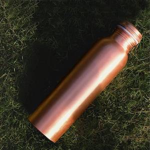 "Rustic <b>Copper</b> Bottle: Classic Style & Functionality" - Product Image 5