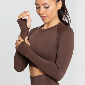 เสื้อครอปแขนยาวทรงสลิมฟิตสำหรับออกกำลังกายผู้หญิง รุ่นปี 2026 ผลิตจากโพลีเอสเตอร์ยืดหยุ่น 100% เหมาะสำหรับใส่ในช่วงฤดูร้อน - Product Image 5