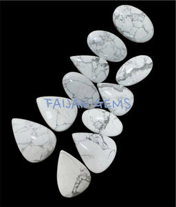 Cabochon de pierres précieuses en vrac Howlite naturelle polie en forme de mélange de cristal de toutes tailles pour la fabrication de pendentifs de bijoux - Product Image 2