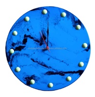 Moments lumineux innovants Horloge murale en résine Design moderne pour la décoration de la maison ou le cadeau Modèle d'art distinctif