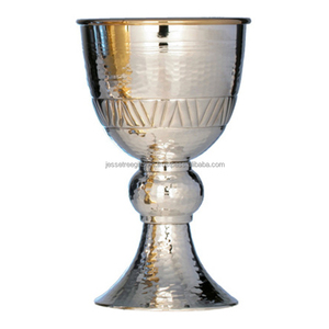 Calice en tôle de laiton avec intérieur poli brillant et nickelage extérieur Design gravé Forme ronde Excellente qualité pour boire - Product Image 4