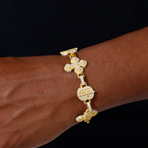 Pulsera de plata 925 con moissanita y cruz para hombre, tono dorado, eslabones helados, joyería de lujo, regalo de diseñador - Product Image 1