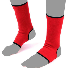 Protège-cheville élastique personnalisé rouge et noir pour Muay Thai, Kickboxing, MMA – Manchon de compression sportif pour la protection du pied - Product Image 1