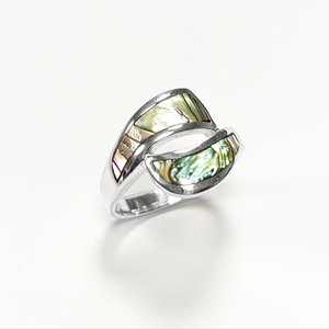 แหวนเปลือกหอยเป๋าฮื้อเงินแท้ แหวนลายคลื่นประดับมุก เครื่องประดับแฟชั่นสวยเก๋ไม่ซ้ำใครสำหรับผู้หญิง - Product Image 4