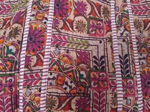 Sac à bandoulière matelassé en coton indien Grand fourre-tout à imprimé floral vert Écologique Élégant pour les achats de voyage Usage quotidien Fermeture ouverte - Product Image 2