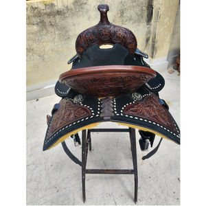 Selle de cheval anglaise noire de luxe, décorée à la main avec des motifs floraux, pour le cowboy, le ranch, la randonnée équestre, avec des accessoires décoratifs en acier inoxydable - Product Image 5