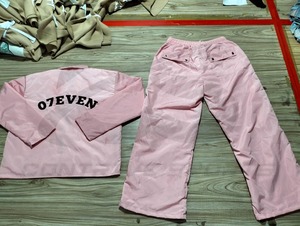 2026 Vente en gros de survêtements personnalisés à fermeture éclair pour hommes, ensemble coupe-vent en nylon, ensemble de survêtements pour hommes, fabricant de survêtements, service OEM - Product Image 5