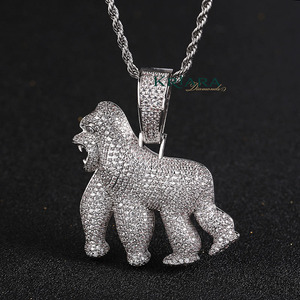 Colgante de Gorila en Plata 925 con Baño de Rodio, Moissanita Redonda de Corte Brillante, Estilo Hiphop, Unisex, para Uso Diario - Product Image 1