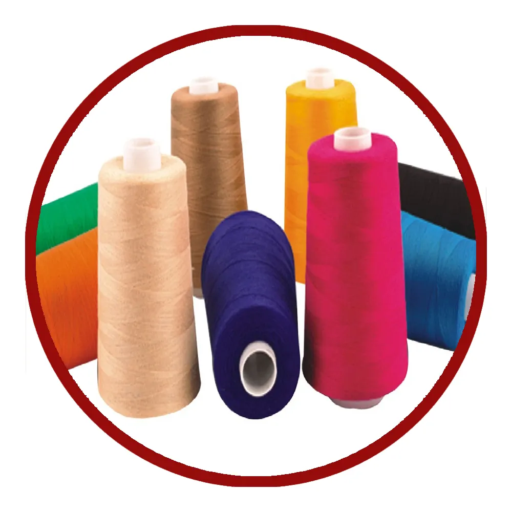 Les fils de couleur recyclés de haute qualité 6s à 30s sont souvent doux et confortables au toucher utilisés pour les projets de tricot