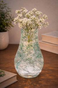Jarrón Decorativo de Resina con Textura de Mármol Hecha a Mano para una Decoración Interior Moderna y Elegante - Product Image 2