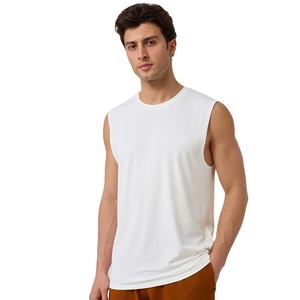 เสื้อกล้ามผู้ชายแขนกุดสีพื้นพิมพ์ลายเสื้อกล้าม140gsm ระบายอากาศได้ดี - Product Image 1