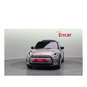 MINI Cooper Classic Plus 2022, 29 391 km, conduite à gauche, normes Euro V, sièges en cuir, caméra de recul - Product Image 3