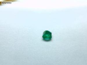 Cristal de Esmeralda Verde 3A, Esmeralda Zambiana Natural, Corte Octogonal Facetado, 3.61ct, Gema Suelta de Alta Calidad para Anillo Hecho a Mano - Product Image 4