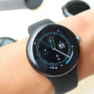 PIX Watch 1 (41 มม.) สมาร์ทวอทช์ โหมดกีฬา ฟังก์ชั่น Moon Phase ติดตามสุขภาพและฟิตเนสอย่างครบวงจร สายยาง ตัวเรือนพลาสติกสีดำด้าน - Product Image 5