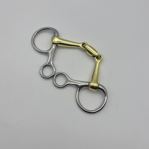 Bridon de style britannique sur mesure avec extrémités en acier inoxydable 304 et trois sections en laiton au centre - Product Image 4