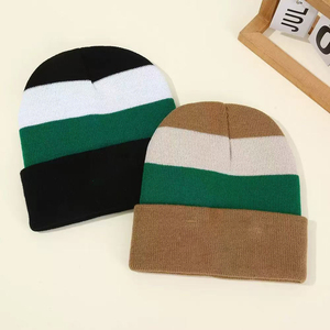 Gorros de punto holgados con logotipo personalizado OEM al por mayor, gorros personalizados para adultos 100% acrílico, calentitos para el invierno, de fábrica. - Product Image 5