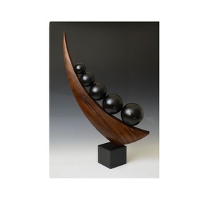 Vase en bois sculpté créatif, support à fleurs décoratif en bois fait main de qualité supérieure pour les intérieurs modernes et luxueux - Product Image 5