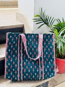 <b>Quilted</b> Cotton Tote Bag Floral Block Print Lightweight Large Capacity Shoulder <b>Handbag</b> for Shopping Travel - Product Image 1