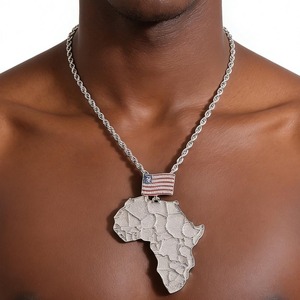 Collar con Colgante de Mapa de África y Bandera de EE. UU. con Moissanita y Diamantes de Laboratorio, Estilo Bling de Rapper Hip Hop - Product Image 2