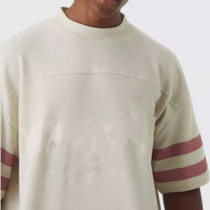 Ensemble short et t-shirt homme surdimensionné personnalisé pour l'été – Qualité supérieure, imprimé par transfert thermique, respirant et séchage rapide - Product Image 4