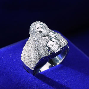 Bague Religieuse en Platine avec Incrustation de Diamants, Motif Saint et Agneau, Or Massif 14K, Unisexe, pour Mariage, Anniversaire, Cadeau et Occasions Spéciales - Product Image 4