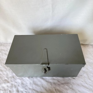 Classic Metal Trunk <b>Box</b> Perfect For Old Memorabilia <b>Keepsakes</b> And Long Term Storage Durable Quality Handcrafted From India - Product Image 2