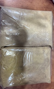 Poudre de croissance capillaire biologique végane à base de 36 herbes |   Traitement nourrissant pour le cuir chevelu et fortifiant pour les cheveux bouclés/abîmés 2 en 1 - Product Image 4