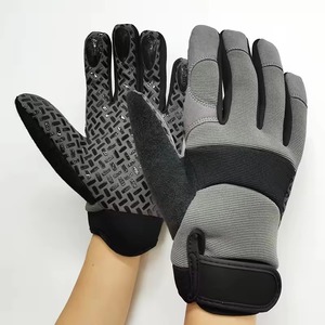 Mechanic <b>Gloves</b> For Men Provide Strong <b>Grip</b> And Hand Protection For Daily Workshop Tasks And Tool Handling In Repair Environment - Product Image 3
