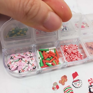 Tranches de Noël mignonnes et colorées en pâte polymère – Accessoires miniatures assortis pour maison de poupée, pour travaux manuels, à partir de 14 ans - Product Image 5