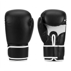 Guantes de Boxeo de Último Modelo Hechos con Material Protector, 100% Cuero, Precio Accesible - Product Image 3
