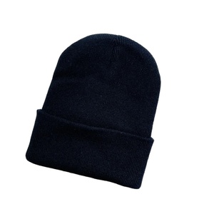 Gorro de invierno con logotipo personalizado con bufanda y Pompón de punto, gorro de calavera cálido para hombres y mujeres, ajustable para un uso diario cómodo - Product Image 3