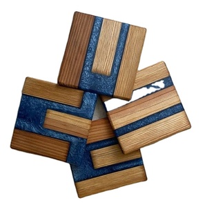 Dessous de verre en bois et en résine époxy pour décoration de table Sets de table pour boisson Sous-verres multifonctionnels en bois et résine Tapis et tampons à thé - Product Image 1