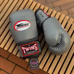 Guantes de Boxeo MMA de Precio Económico en Tendencia, Guantes de Entrenamiento Profesionales UFC Impresos, de Cuero PU Transpirable RL-BG-201 - Product Image 4