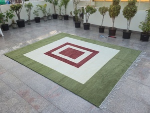 Tapis berbère marocain Beni Ourain noué à la main, 100% laine, motif géométrique diamant, sur mesure, vente en gros - Product Image 2