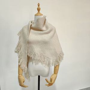 SIDDIQUI HOSINEX Hijabs Tradicionales de Otoño para Mujeres Musulmanas, Pañuelos de Algodón y Chifón, Chales Largos con Patrón Sólido, Transpirables y de Secado Rápido - Product Image 1