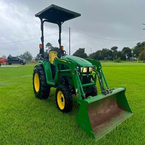 Tractor John Deere 3038E con cabina a precio asequible, maquinaria en perfecto estado para todas las necesidades agrícolas. - Product Image 5