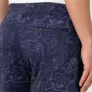 Shorts de sport décontractés en polyester bleu marine personnalisés, imprimés par sublimation, avec poches, séchage rapide, taille élastique - Product Image 5