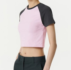 Camiseta Corta de Verano Estilo Retro Americano para Chicas, Camiseta con Cuello Redondo y Mangas Raglán en Contraste, Estampado de Logotipo en el Hombro, Ropa de Primavera y Verano - Product Image 6