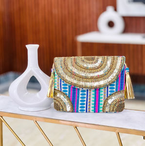 Banjara en jute bohème pour femmes et filles, sac à main de soirée durable à motif carré, en vente à bas prix - Product Image 4