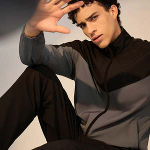 Ensemble de survêtement décontracté pour homme, deux pièces, avec veste et pantalon, ensemble de vêtements de sport classiques pour homme mature, automne - Product Image 2