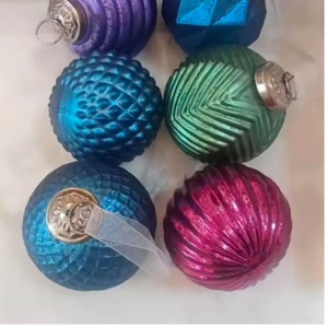 Ensemble de 4 boules décoratives en verre mercure cuivre antique pour décorations de fêtes, diamètre 4 pouces - Product Image 1
