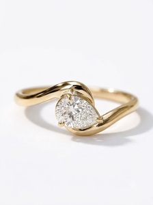 Bague de fiançailles solitaire 8x6mm, couleur DE, 1,25 ct, VVS2, or massif 18 carats, diamant de laboratoire taille poire, luxe quotidien pour femme - Product Image 1