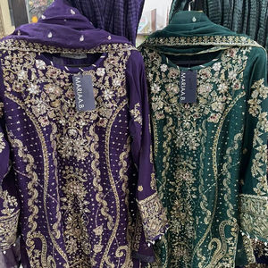 Colección inspirada en María B: Conjunto de lujo de 3 piezas de gasa, camisa de gasa pesada con bordado completo, dupatta bordada, plazo de gasa arrugada para ocasiones festivas. - Product Image 1