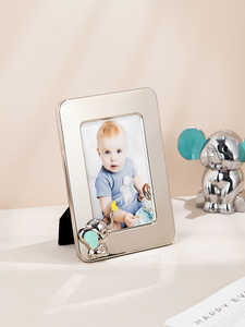 Winko <b>ELEPHANT</b> Zinc Alloy Metal Photo Frame 10x15cm 3D <b>Elephant</b> Design Eco-friendly for Modern Elegant Cream Epoxy Nickel - Product Image 2