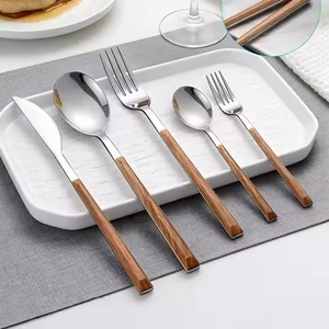 Modern <b>Metal</b> Cutlery Set with Artistic Handle for Luxury Dining and Kitchen Styling Purpose - Product Image 5