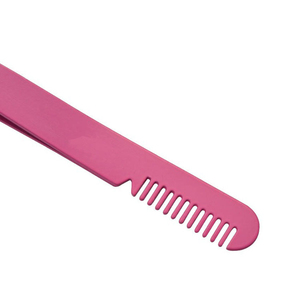 Pince à épiler professionnelle rose pour sourcils avec peigne et étui assorti, en acier inoxydable, à pointe inclinée, ensemble 2-en-1, OEM - Product Image 4