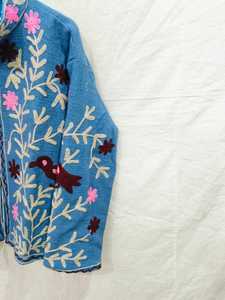 Chaqueta de Punto Azul con Bordado Floral a Mano, Manga Larga, Cuello Alto, Abrigo de Mujer, Material de Lana para Primavera - Product Image 2