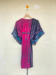 Robe longue courte pour demoiselle d'honneur en soie recyclée Caftan en soie recyclée - Product Image 6