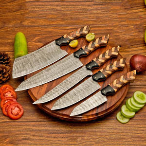 Juego de Cuchillos de Cocina de Acero de Damasco Estilo Japonés, Cuchillos de Precisión con Diseño de Mango Equilibrado - Product Image 1