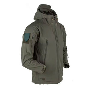 Veste en polaire noire pour homme avec surpiqûres orange, col montant, coupe-vent, vêtement décontracté pour l'extérieur, coupe régulière, matière polyester - Product Image 6